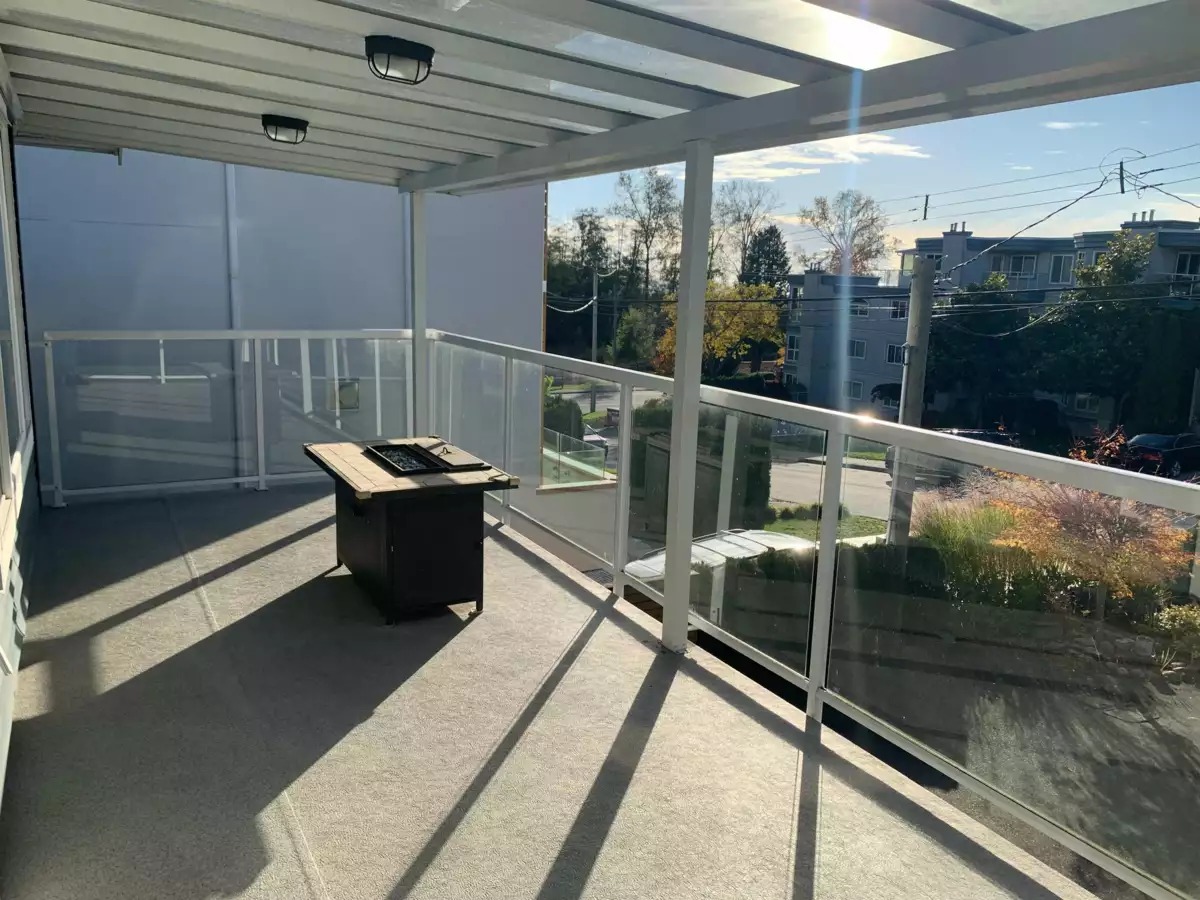 Bedroom 4 Photo of 832 Stevens Street, White Rock, BC