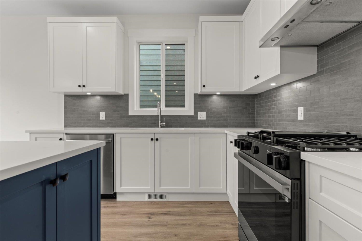 Breakfast Nook Photo of 114 46211 Promontory Road, Chilliwack, BC