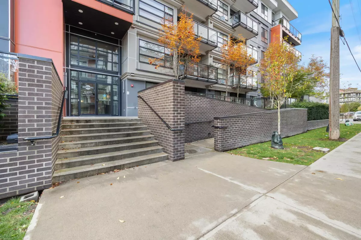 Garden / Landscaping Photo of 208 5485 Brydon Crescent, Langley, BC