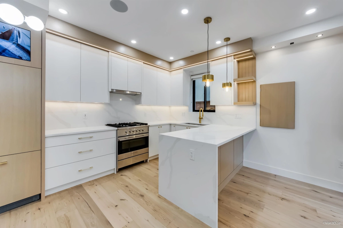 Breakfast Nook Photo of 1 150 E 51 Avenue, Vancouver, BC