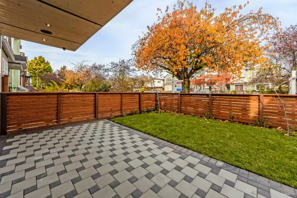 Garage Interior Photo of 1 150 E 51 Avenue, Vancouver, BC