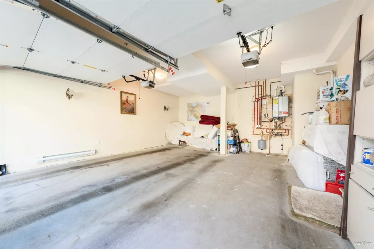 Aerial View of 15 3150 Sunnyhurst Road, North Vancouver, BC