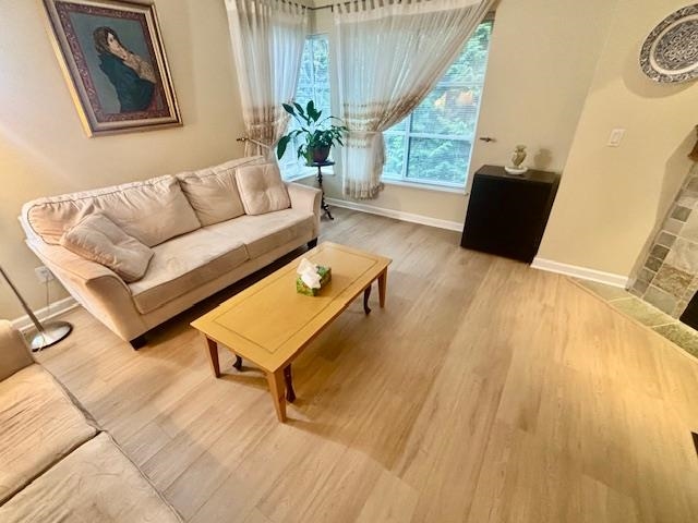 Living Room Photo of 15 3150 Sunnyhurst Road, North Vancouver, BC