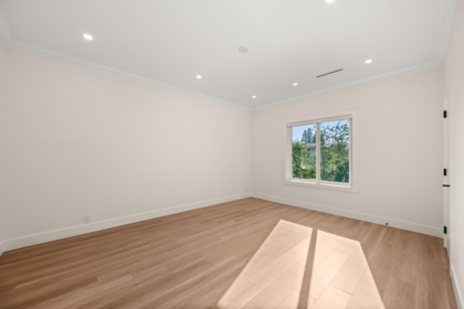 Entry Foyer Photo of 11481 138a Street, Surrey, BC