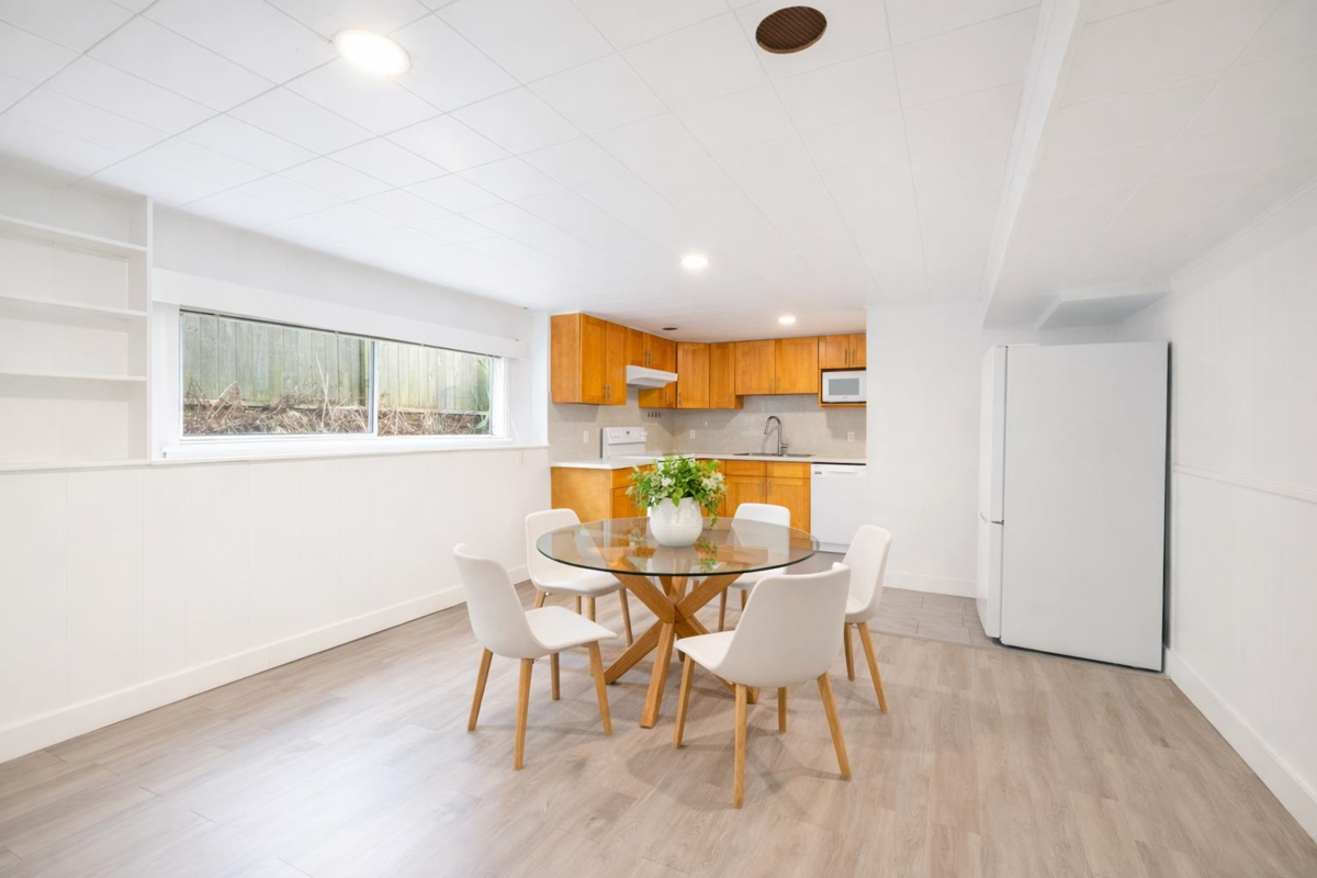 Outdoor Patio Photo of 935 Beaconsfield Road, North Vancouver, BC