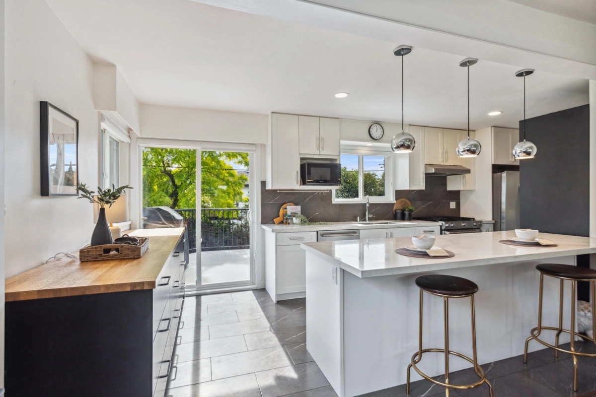 Pantry Photo of 935 Beaconsfield Road, North Vancouver, BC