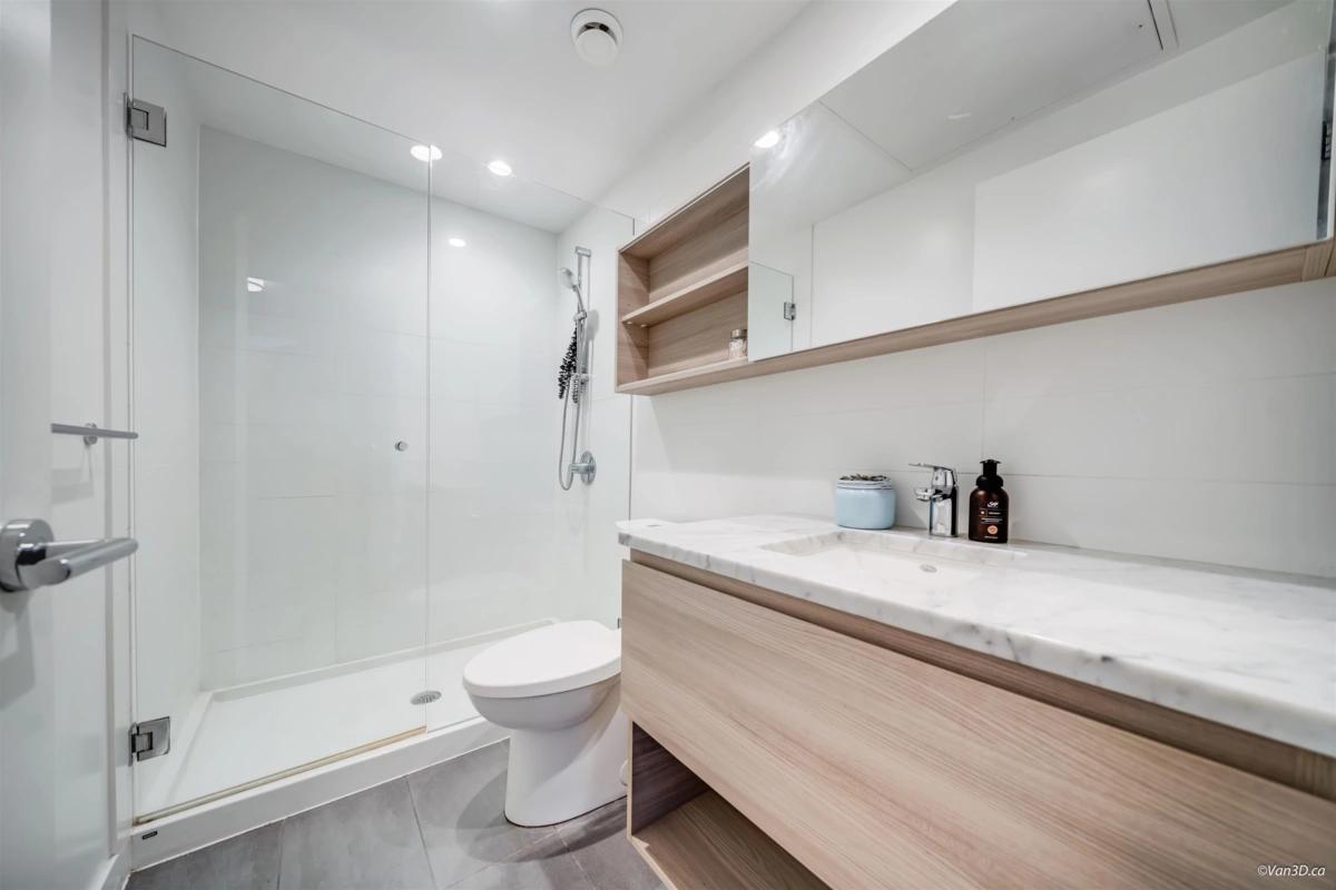 Primary Bedroom Photo of 1204 525 Foster Avenue, Coquitlam, BC