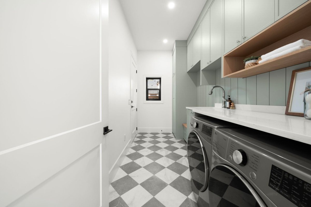 Basement Recreation Room Photo of 1204 Stellers Jay Place, Tsawwassen, BC