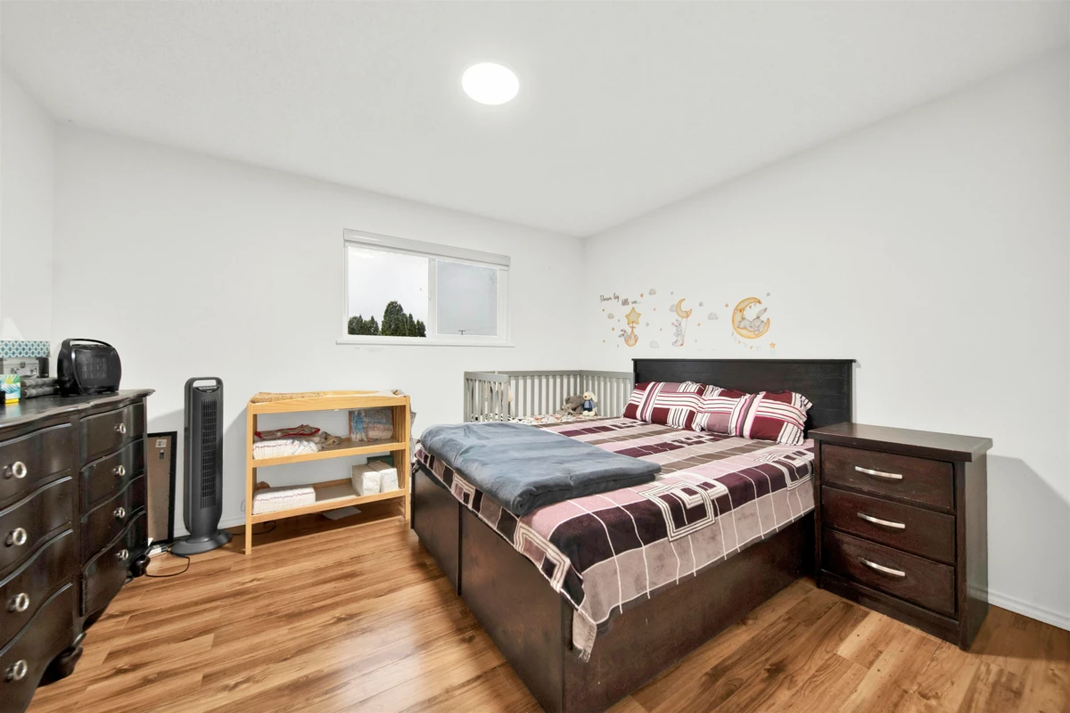 Living Room Photo of 6369 173a Street, Surrey, BC