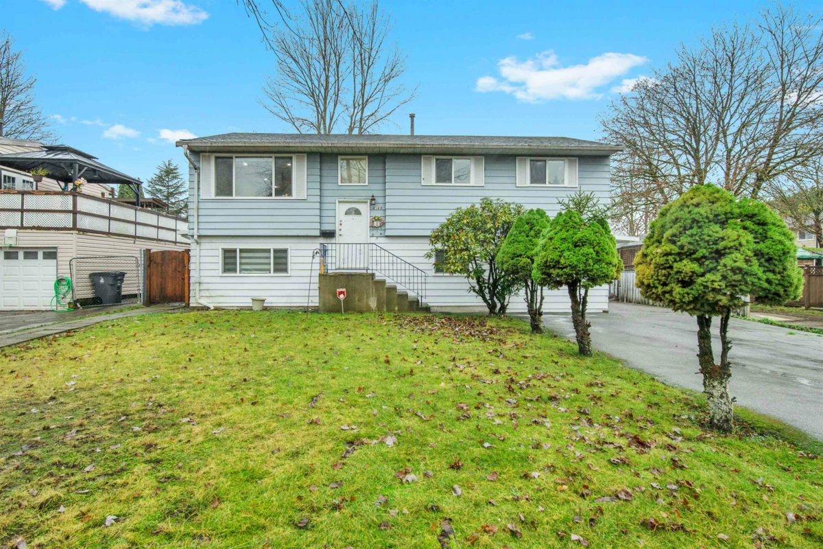 Outdoor Patio Photo of 6369 173a Street, Surrey, BC