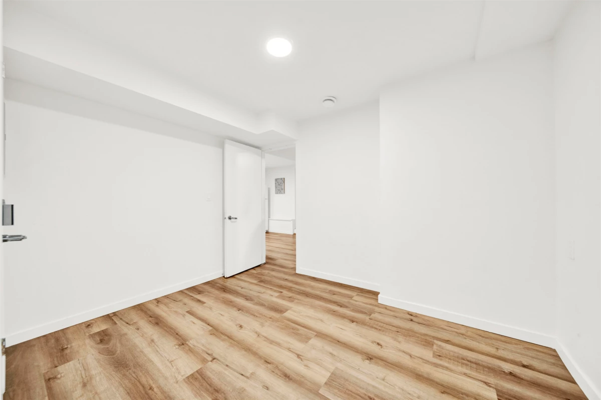 Powder Room Photo of 6369 173a Street, Surrey, BC