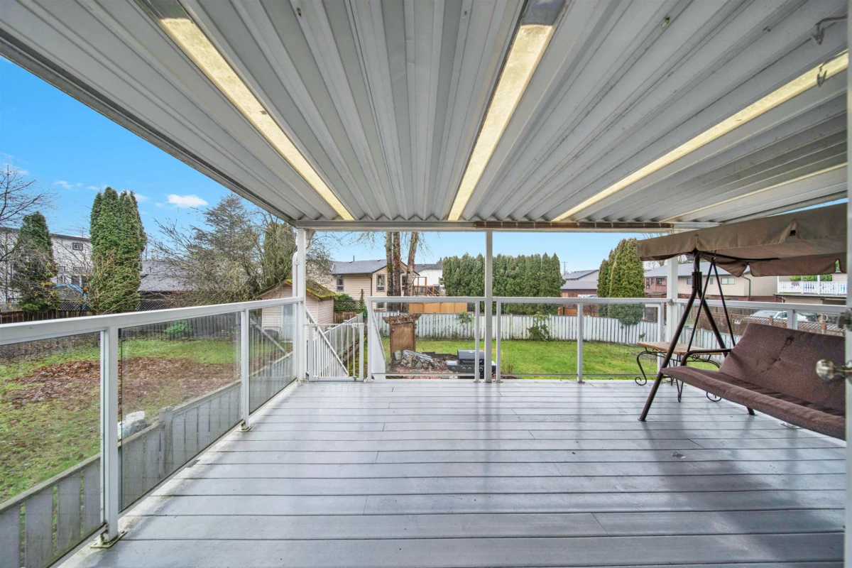 Swimming Pool Photo of 6369 173a Street, Surrey, BC