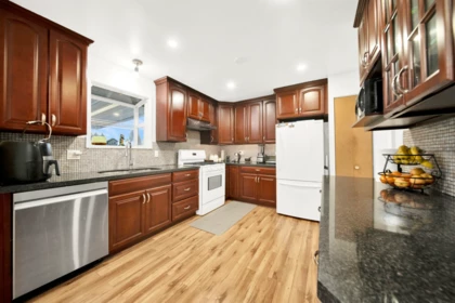 Breakfast Nook Photo of 6369 173a Street, Surrey, BC