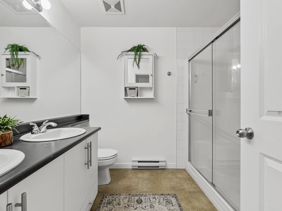 Garden / Landscaping Photo of 2 20460 66 Avenue, Langley, BC