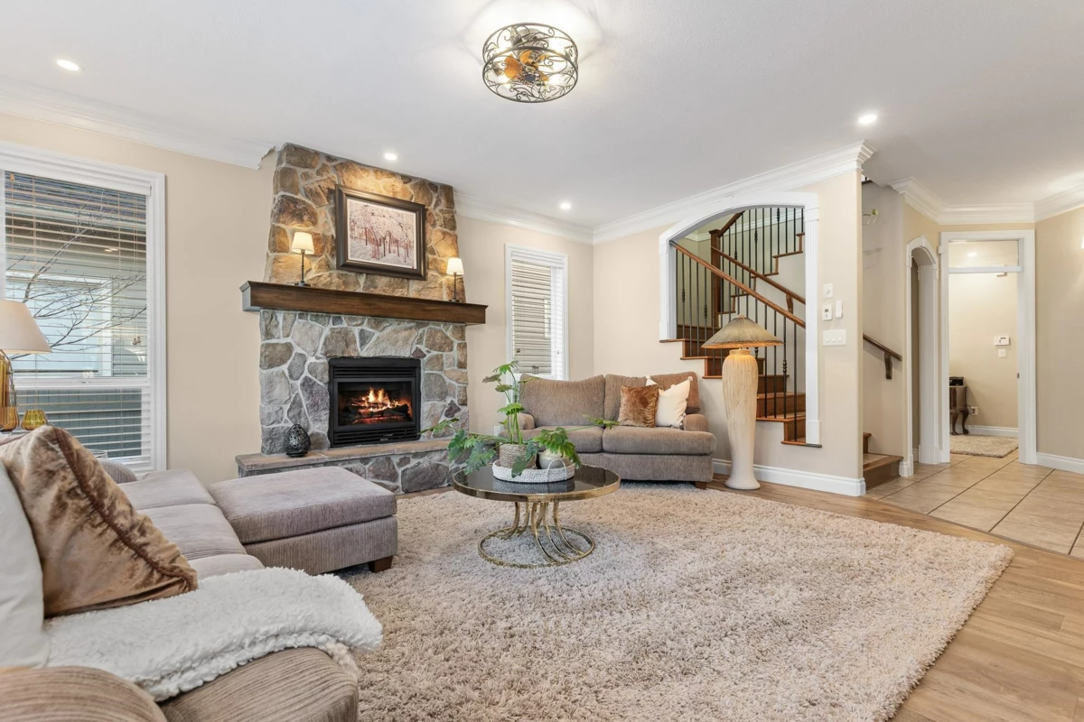 Guest Bathroom Photo of 10269 Wildrose Drive, Rosedale, BC