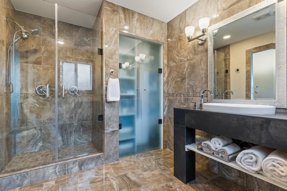 Laundry Room Photo of 10269 Wildrose Drive, Rosedale, BC