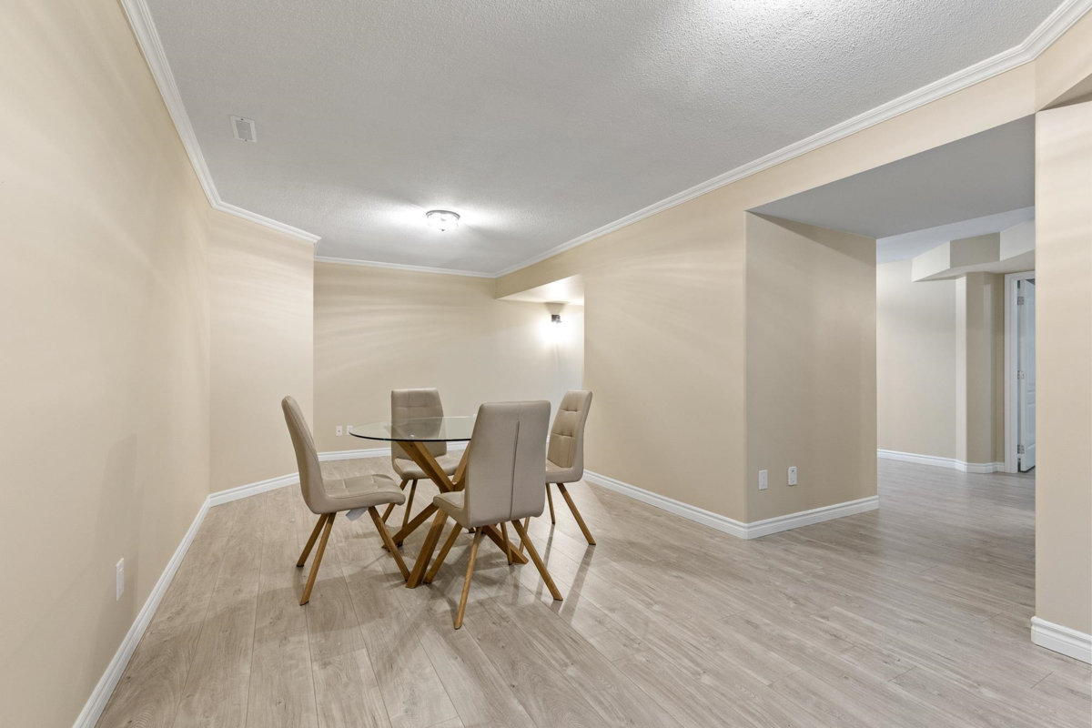 Outdoor Deck Photo of 10269 Wildrose Drive, Rosedale, BC