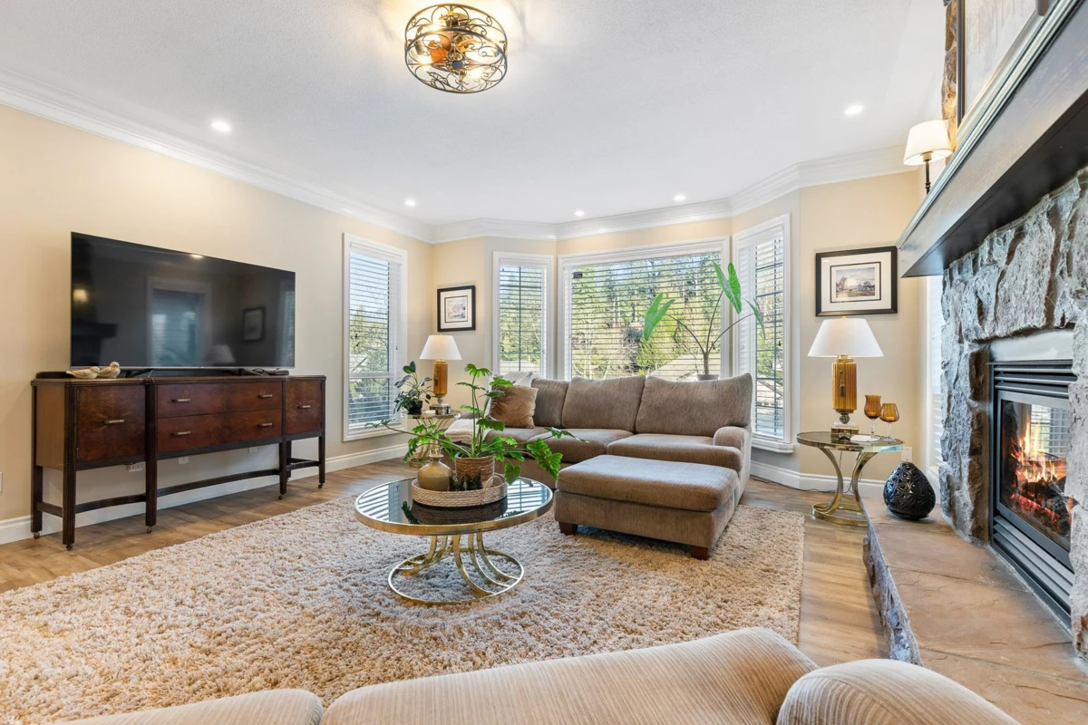 Powder Room Photo of 10269 Wildrose Drive, Rosedale, BC