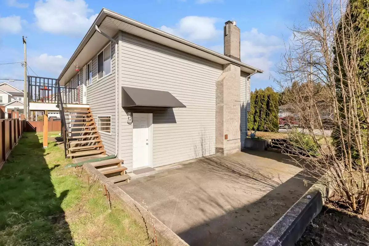 Outdoor Patio Photo of 11645 195a Street, Pitt Meadows, BC