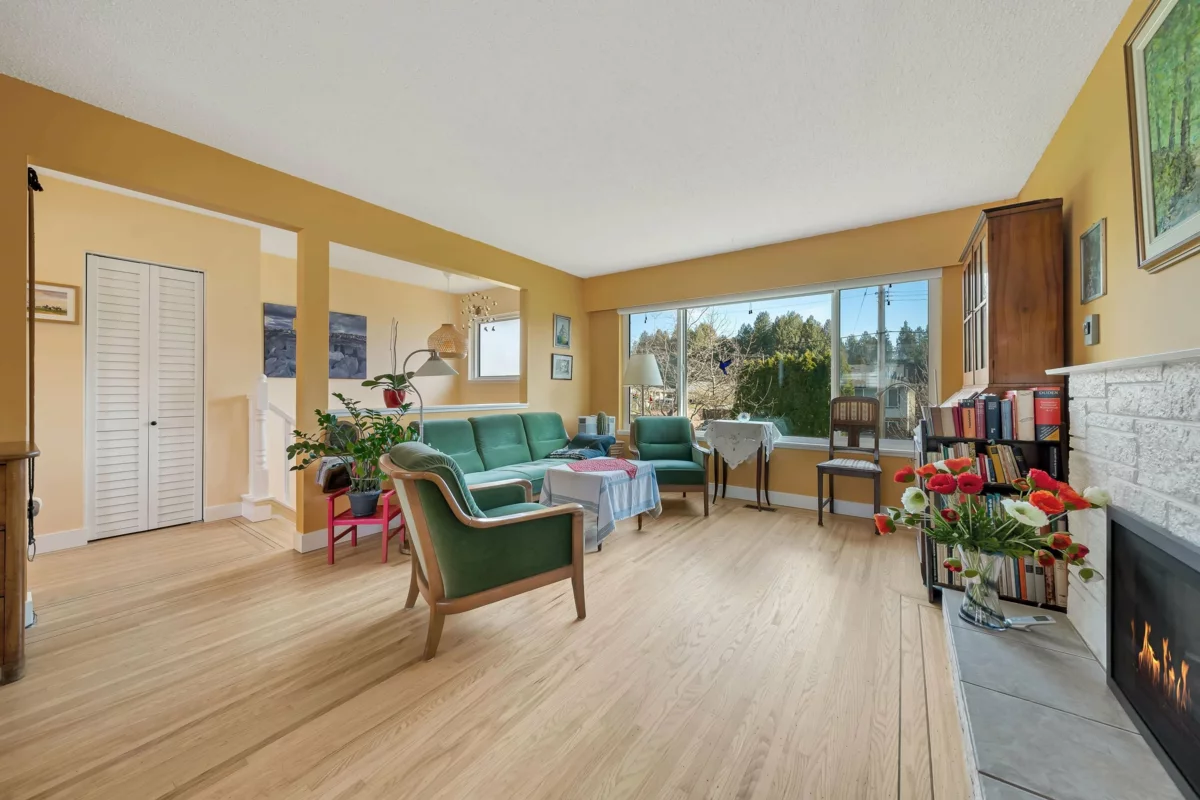 Pantry Photo of 11645 195a Street, Pitt Meadows, BC