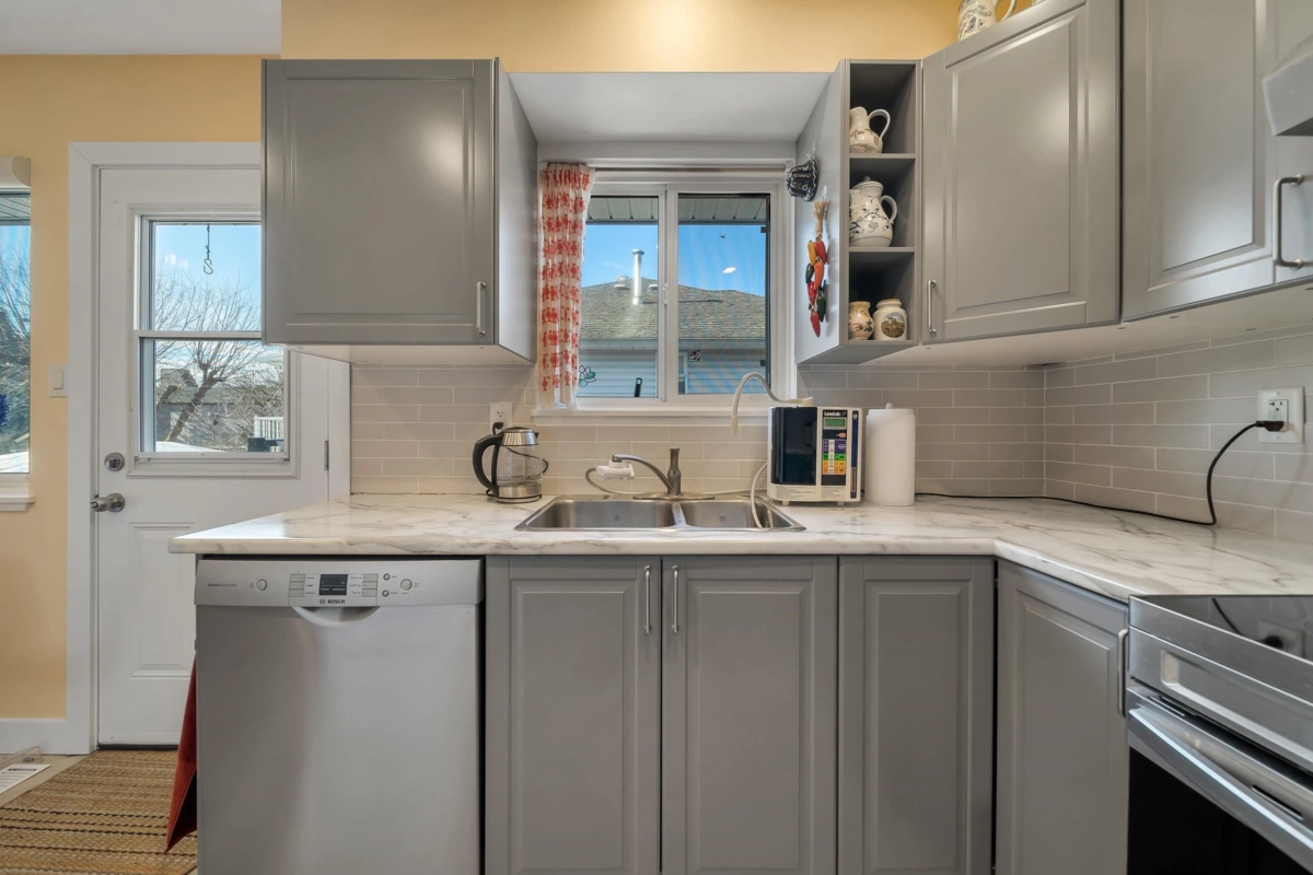 Powder Room Photo of 11645 195a Street, Pitt Meadows, BC