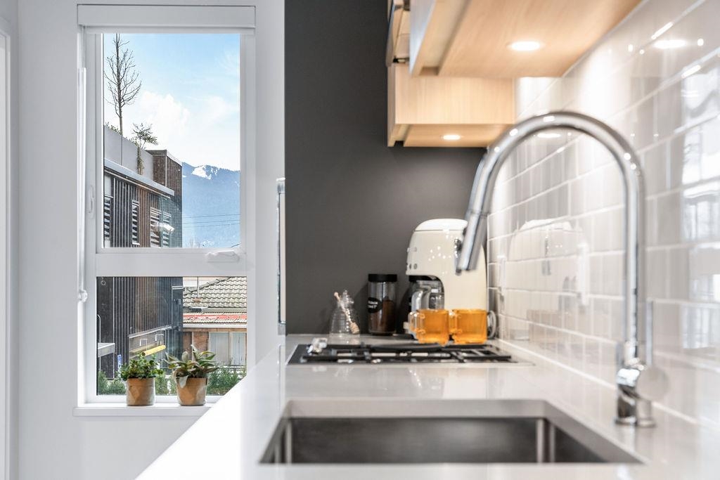 Kitchen Island Photo of 2425 Grant Street, Vancouver, BC