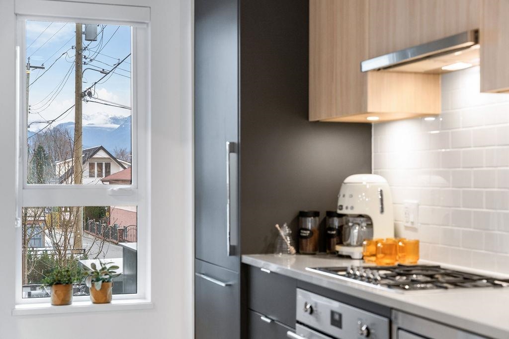 Kitchen Photo of 2425 Grant Street, Vancouver, BC