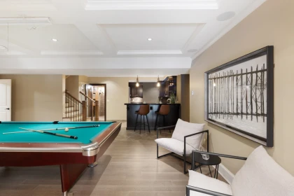 Swimming Pool Photo of 23455 8 Avenue, Langley, BC