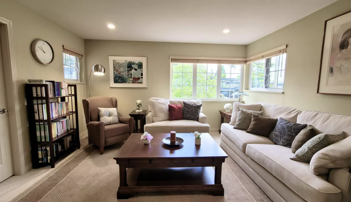 Bedroom 2 Photo of 15974 Buena Vista Avenue Avenue, White Rock, BC