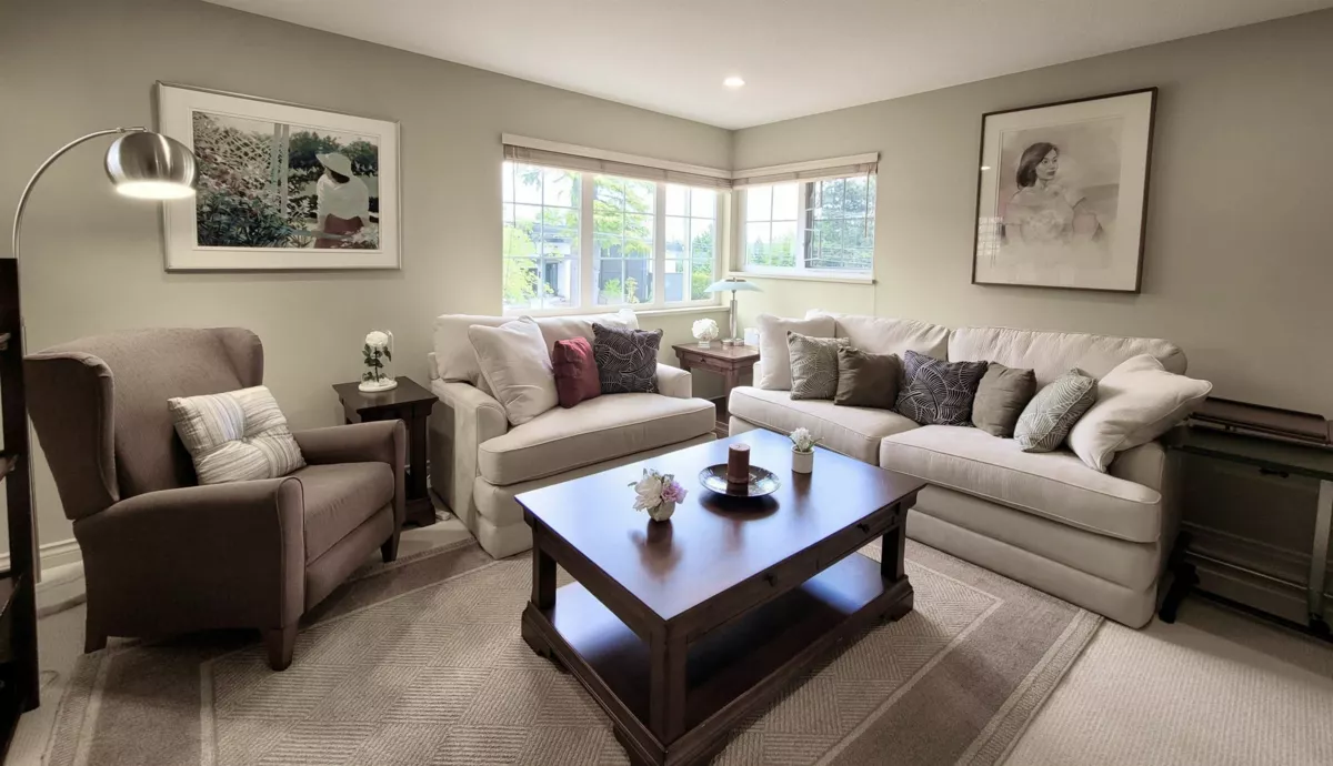 Bedroom 3 Photo of 15974 Buena Vista Avenue Avenue, White Rock, BC