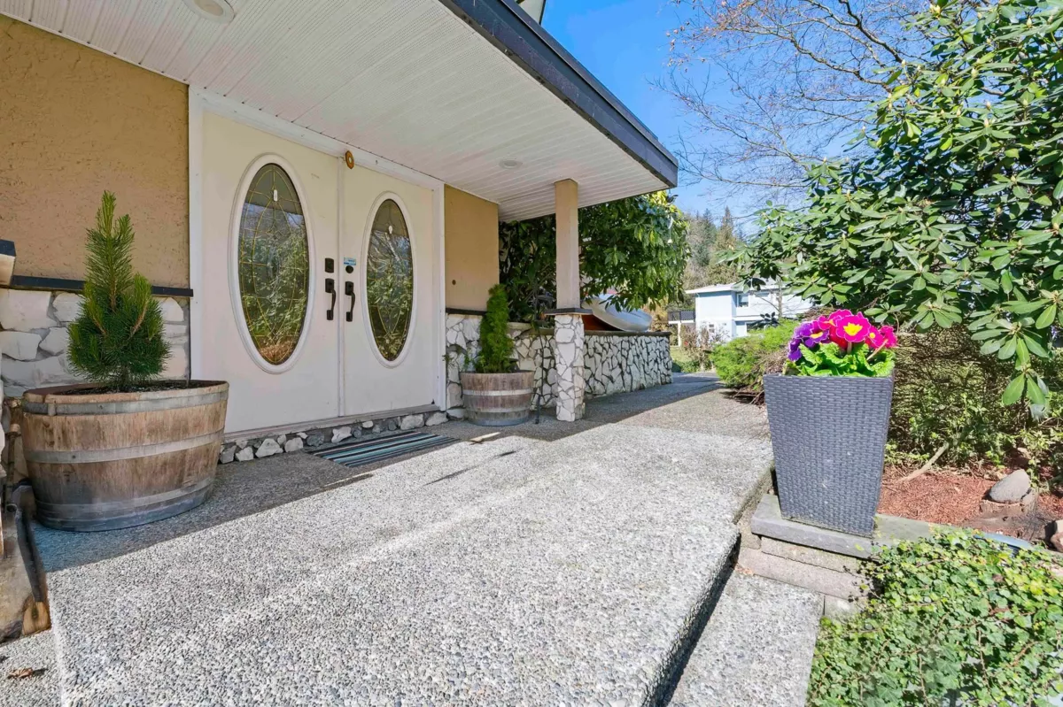 Family Room Photo of 15227 Sheridan Drive, Pitt Meadows, BC