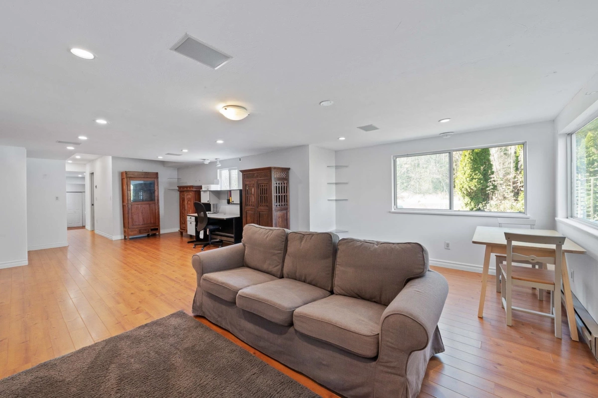 Garage Interior Photo of 15227 Sheridan Drive, Pitt Meadows, BC