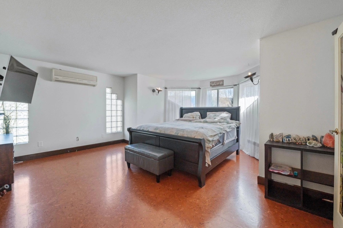 Office / Den Photo of 15227 Sheridan Drive, Pitt Meadows, BC