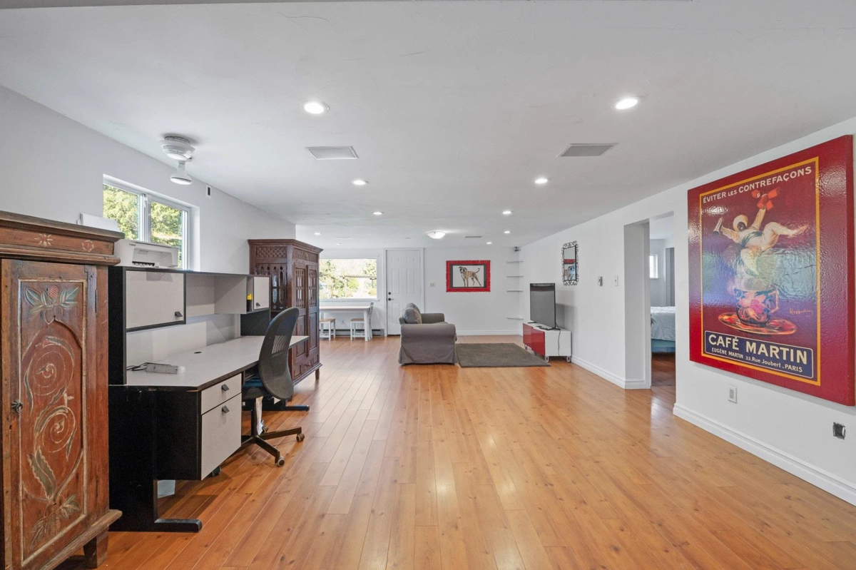 Staircase Photo of 15227 Sheridan Drive, Pitt Meadows, BC