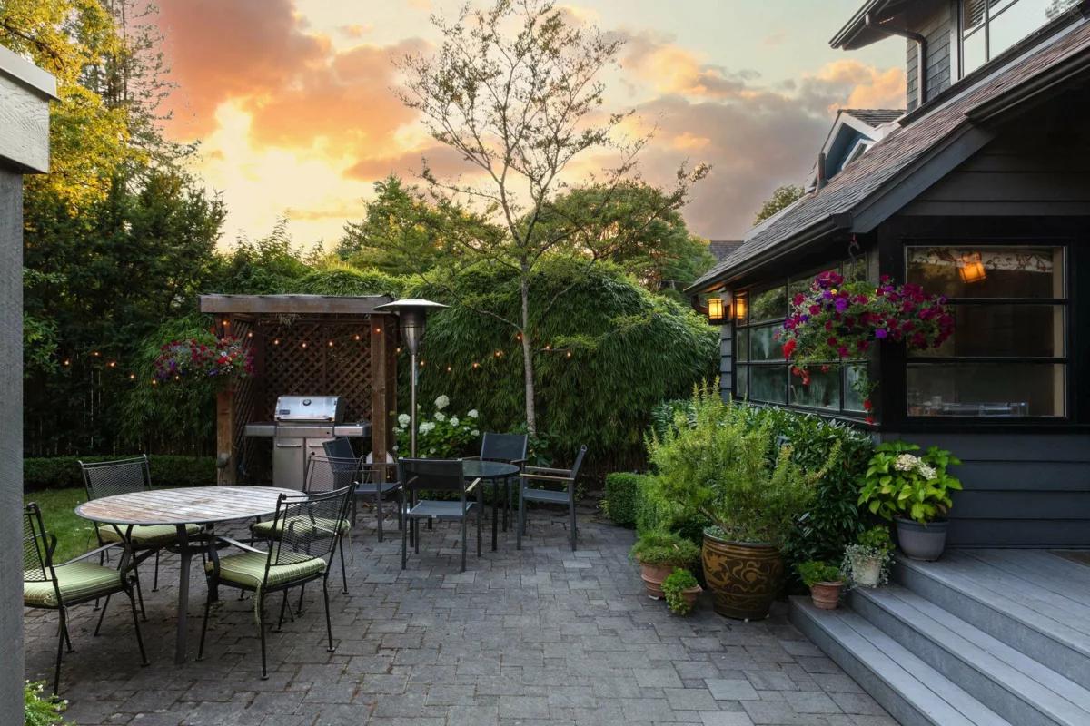 Aerial View of 1986 W 36th Avenue, Vancouver, BC