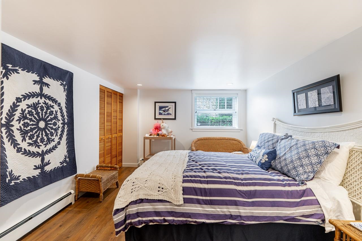 Basement Recreation Room Photo of 1986 W 36th Avenue, Vancouver, BC