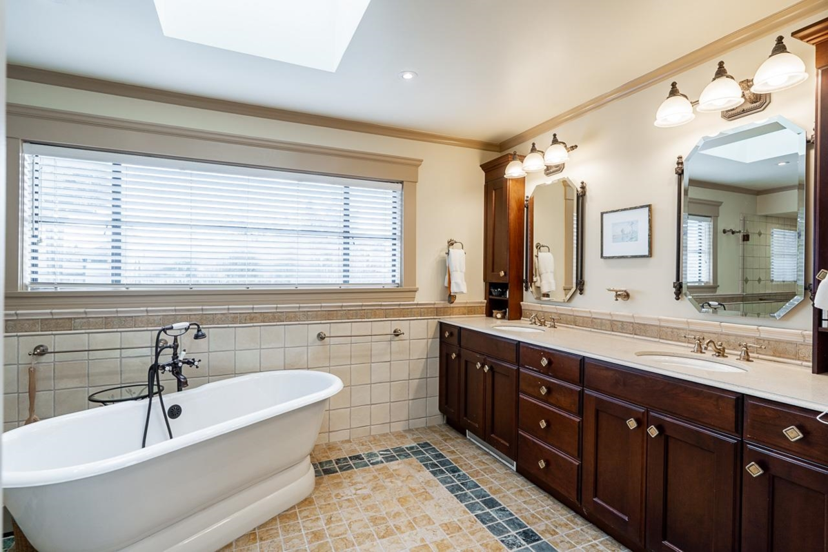 Bedroom 4 Photo of 1986 W 36th Avenue, Vancouver, BC