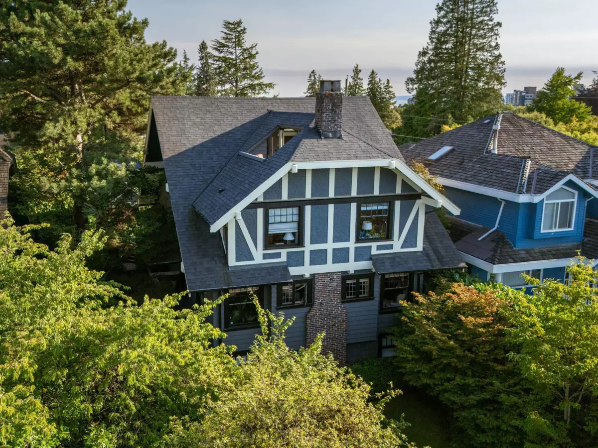 Community Amenities Photo (Clubhouse) of 1986 W 36th Avenue, Vancouver, BC