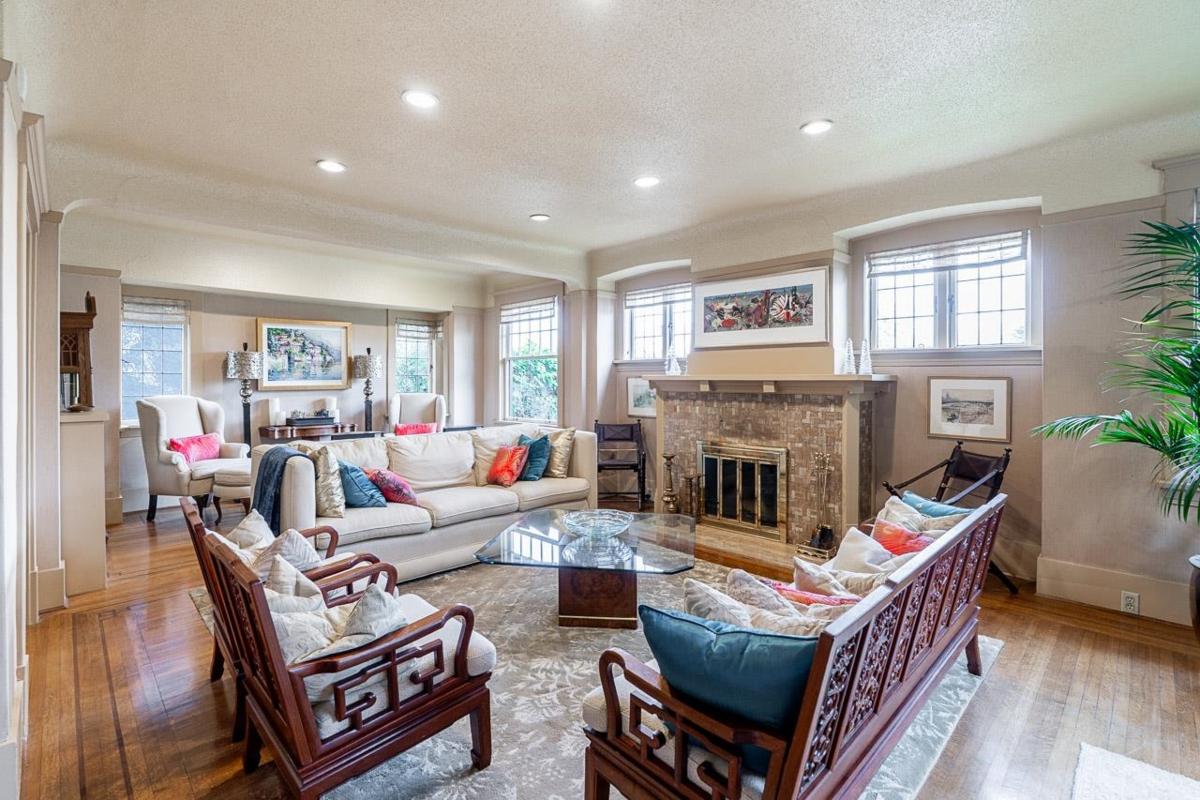 Exterior Rear Photo of 1986 W 36th Avenue, Vancouver, BC