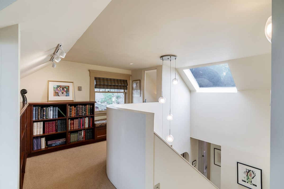 Mudroom Photo of 1986 W 36th Avenue, Vancouver, BC