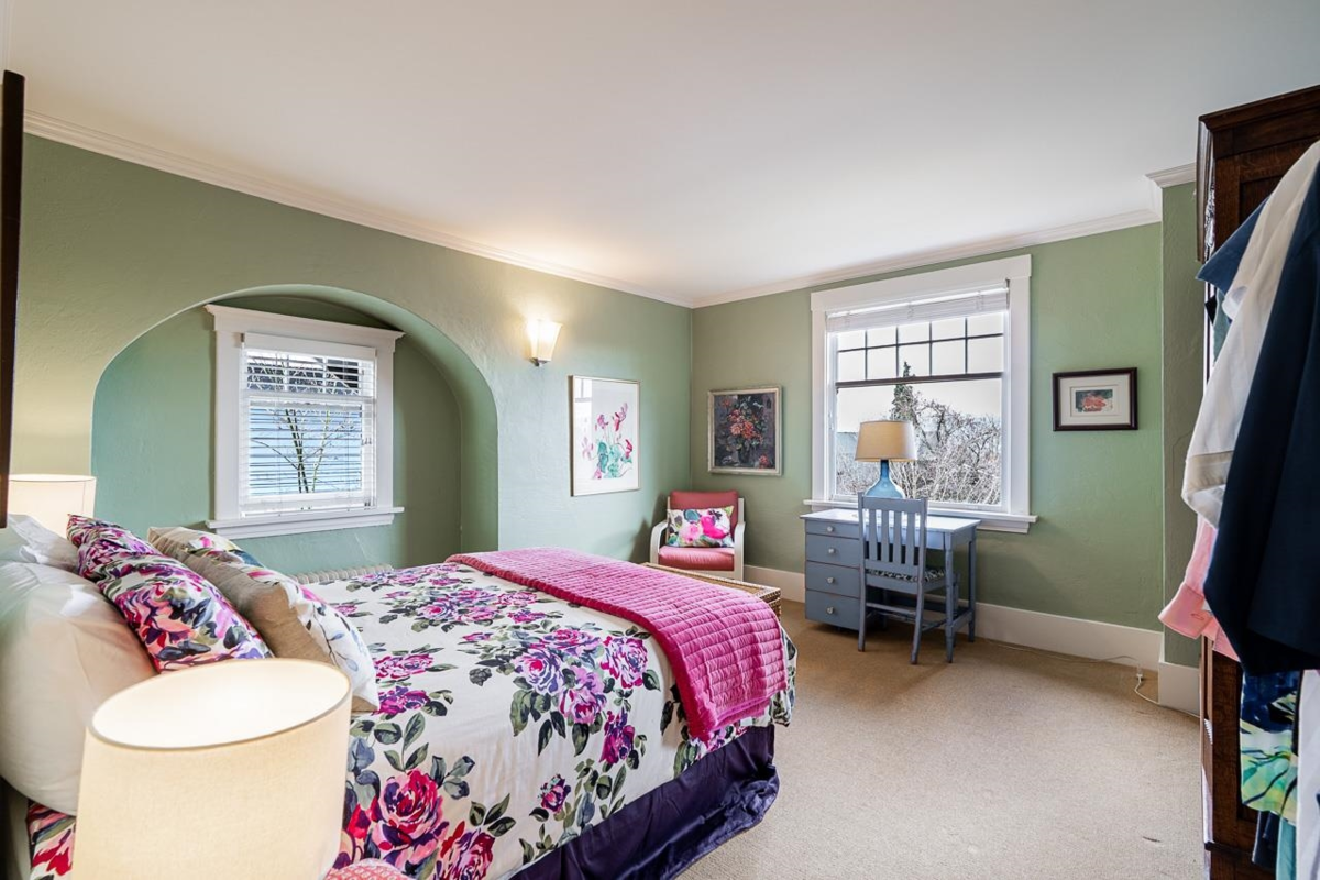 Office / Den Photo of 1986 W 36th Avenue, Vancouver, BC