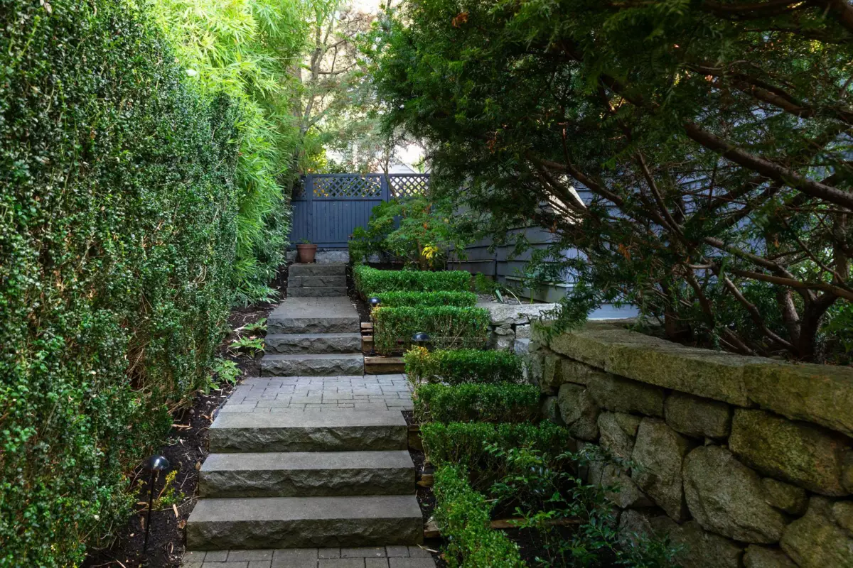 Outdoor Kitchen Photo of 1986 W 36th Avenue, Vancouver, BC