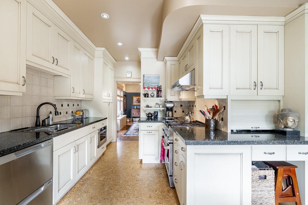 Pantry Photo of 1986 W 36th Avenue, Vancouver, BC