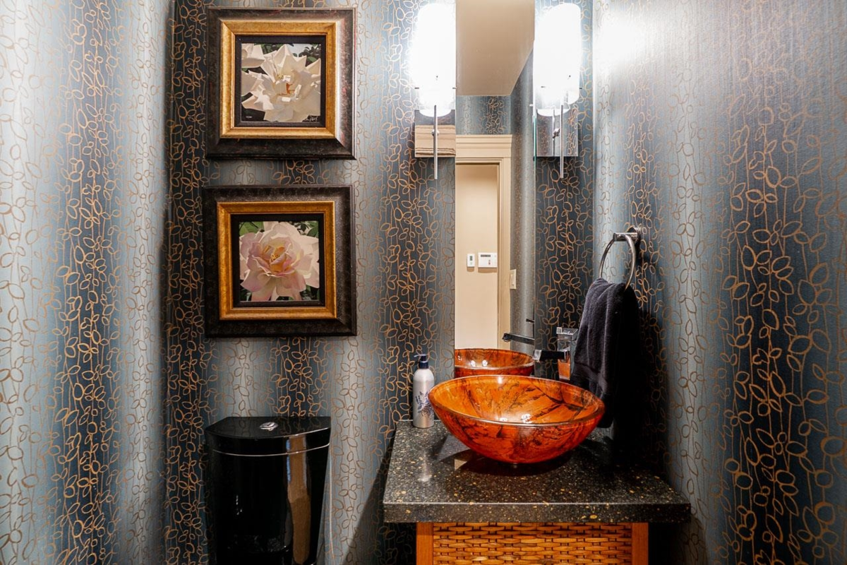 Primary Bathroom Photo of 1986 W 36th Avenue, Vancouver, BC