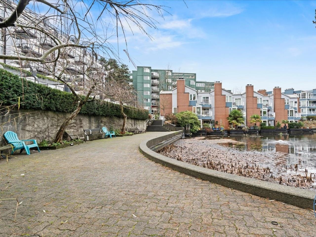 Entry Foyer Photo of 105 1502 Island Park Walk, Vancouver, BC