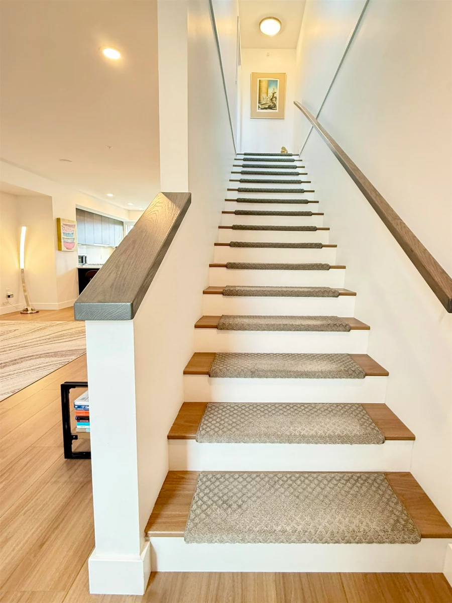 Guest Bathroom Photo of 5458 Oak Street, Vancouver, BC