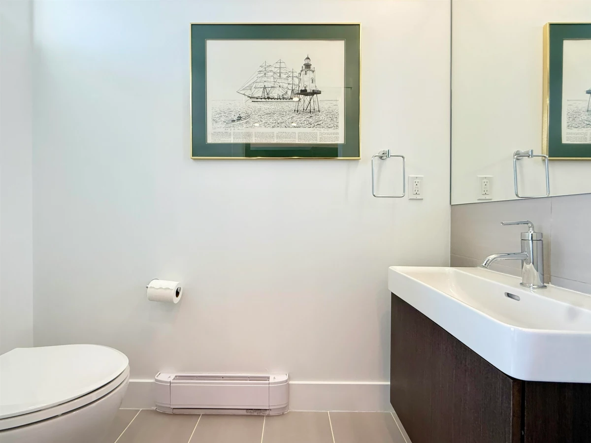 Outdoor Deck Photo of 5458 Oak Street, Vancouver, BC