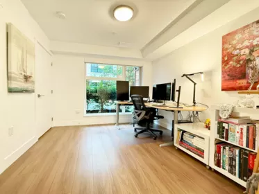 Walk-In Closet Photo of 5458 Oak Street, Vancouver, BC
