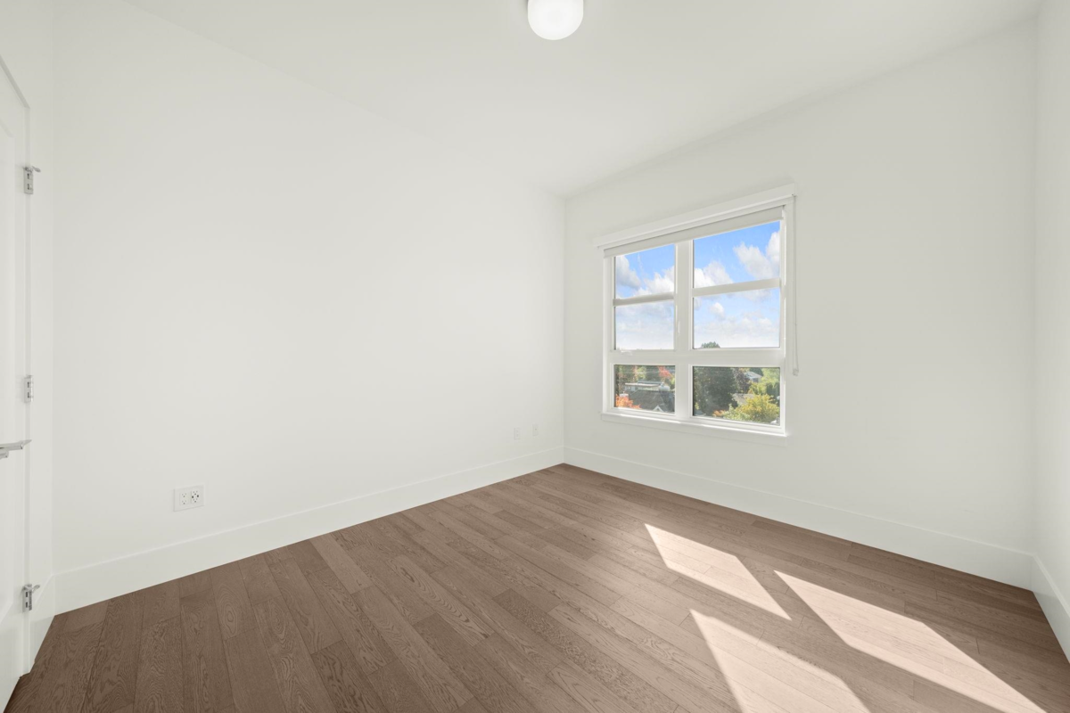 Hallway Photo of 504 6168 East Boulevard, Vancouver, BC