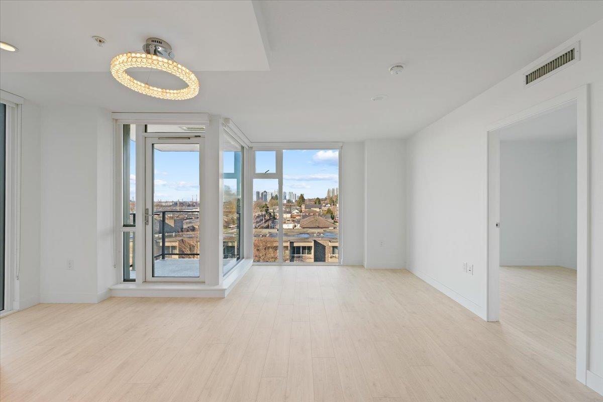 Bedroom 3 Photo of 410 8138 Fraser Street, Vancouver, BC